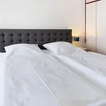 Panorama 10 Apartment